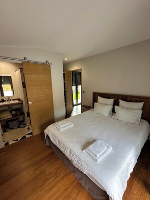 3 Schlafzimmer, Bügeleisen/Bügelbrett, WLAN