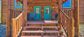6 Mi to Turquoise Lake: Retreat w/ Covered Deck!
