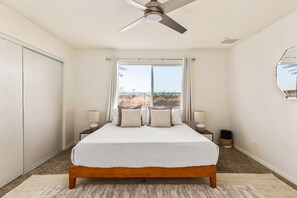 4 bedrooms, desk, iron/ironing board, travel cot