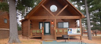 Entertainment Cabin: With 8 Large screen TV's on 1 wall.  Great for small groups