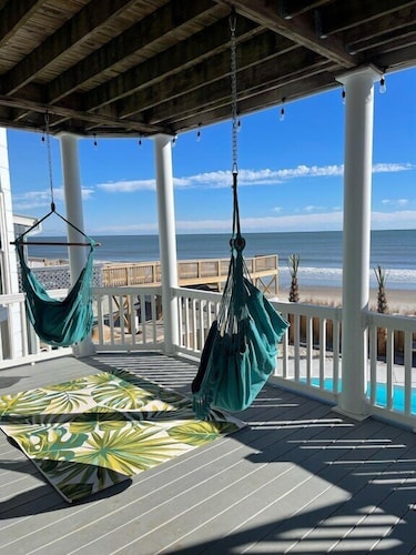 Oceanfront Home with Hot Tub, Pool, Panoramic Views, Linens Included