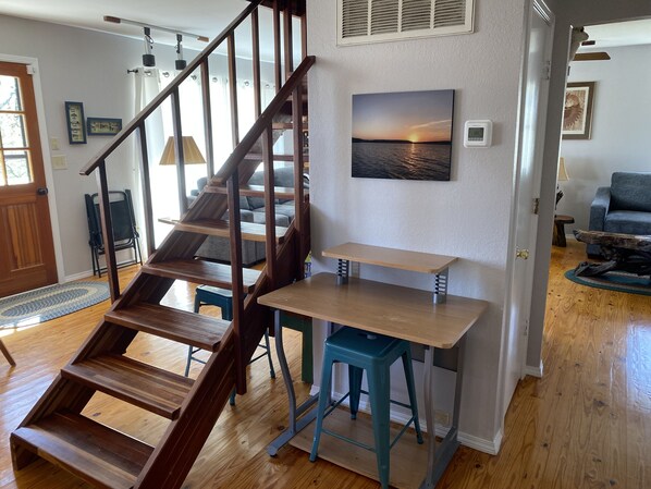 Interior - Tenkiller Cabin with Boat Dock (Park Hill)