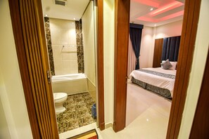 Chambre Double Lune de Miel, 1 très grand lit