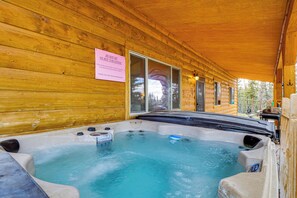 Bañera de hidromasaje exterior