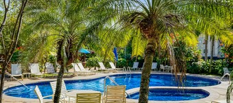 Garden Oasis Near Kukuiʻula Shopping Village w/Shared Pool and Free WiFi