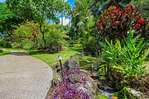 Garden Oasis Near Kukuiʻula Shopping Village w/Shared Pool and Free WiFi