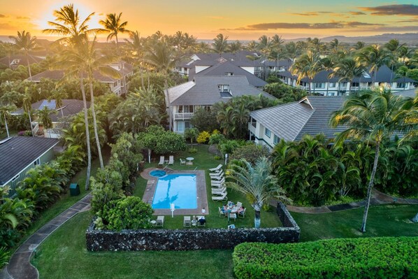 Pool - Ground-Floor Air Conditioned Condo Near Beaches w/Free WiFi, Shared Pool/Hot Tub (Poipu)