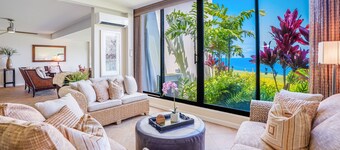 North Shore Oceanfront Condo w/Shared Pool, Tennis, Free WiFi, Private W/D
