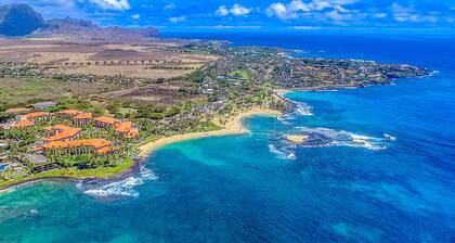 Gorgeous home with lanai, AC, pool, hot tub, & tennis - walk to dining & beach