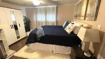 1 chambre, fer et planche Ă repasser, Wi-Fi, draps fournis