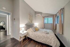 صورة غير مصنفة، 5 من 52، زرّ