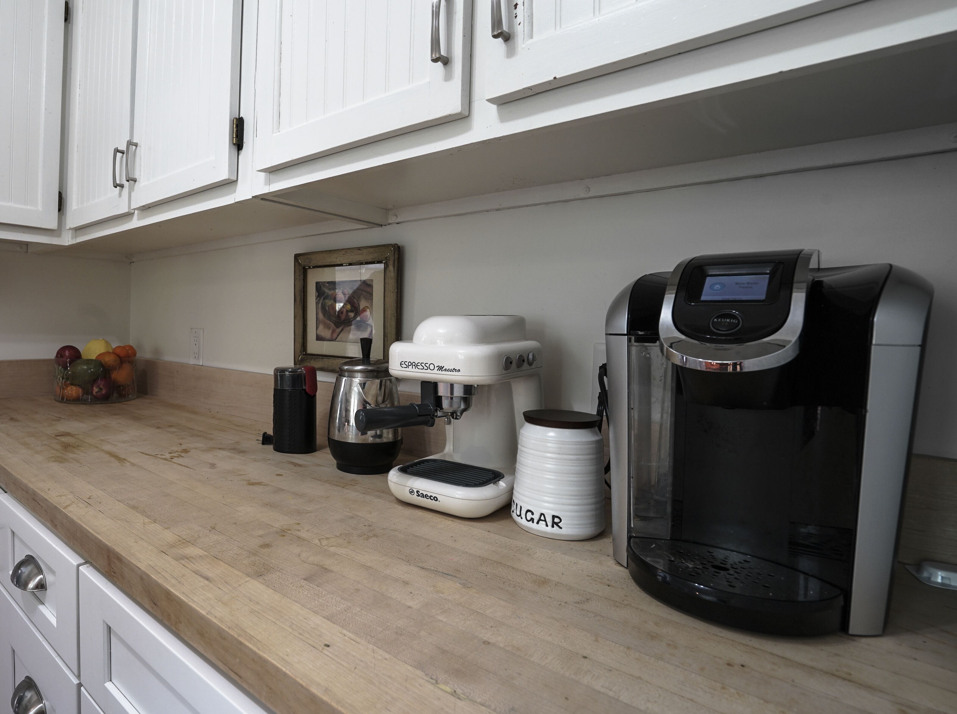 4 coffee makers, including an espresso maker!