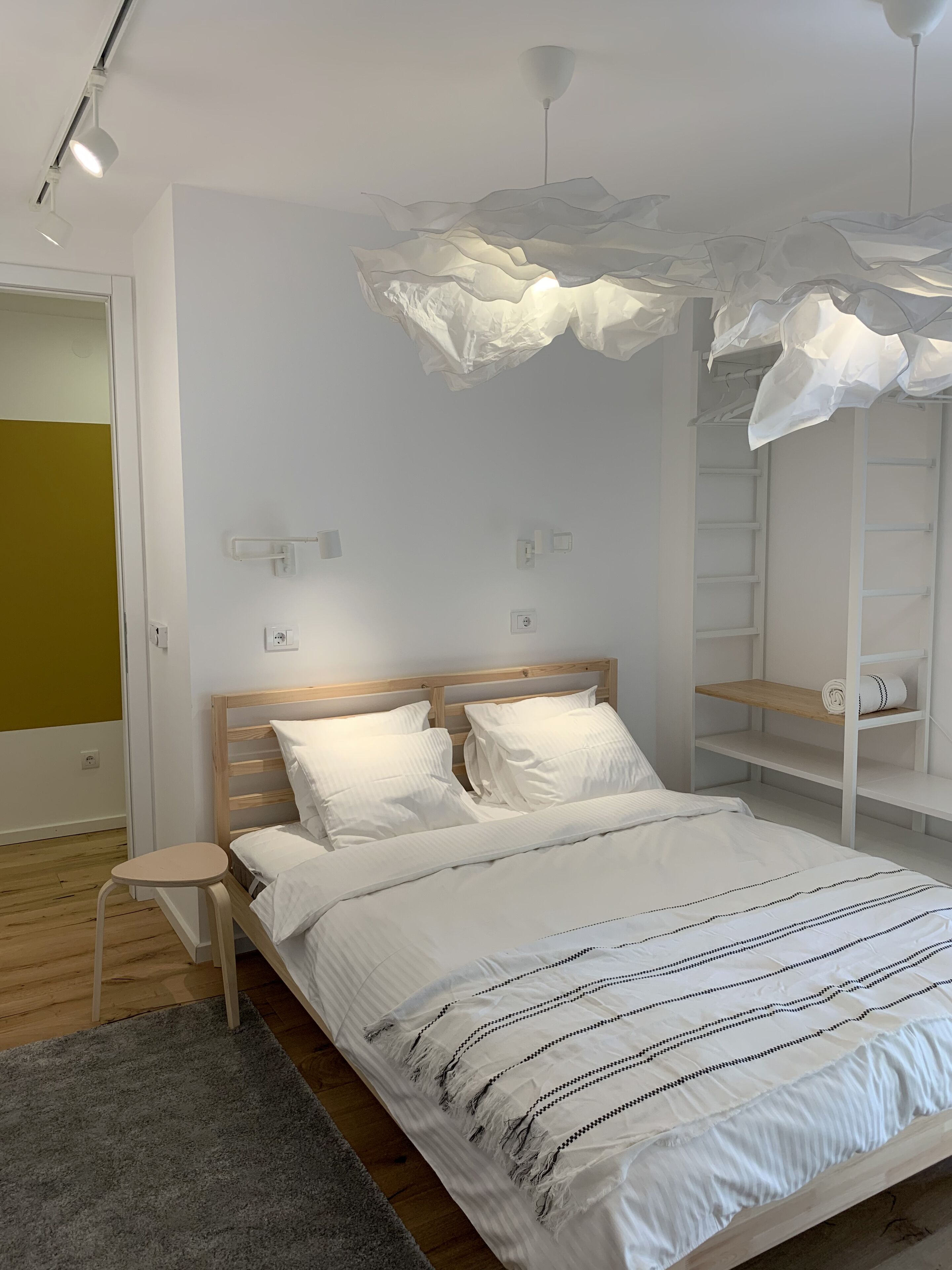 1 bedroom, desk, iron/ironing board, free WiFi