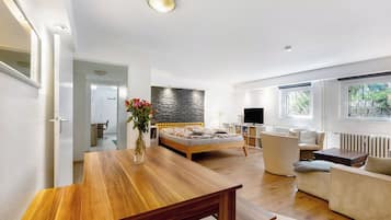 1 Schlafzimmer, Bügeleisen/Bügelbrett, kostenloses WLAN, Bettwäsche