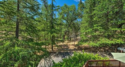 Pine Mountain Lake Haven w/ Spacious Deck!