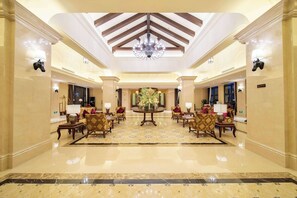Lobby - Howard Johnson by Wyndham Yaan Forest Resort (Ya'an)