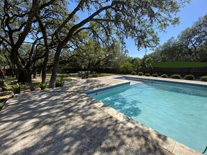 Outdoor pool - 5bd. Private Swimming Pool  Safe Great location (San Antonio)