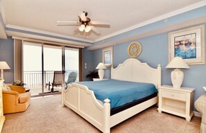 3 bedrooms, free WiFi, wheelchair access - Oceanfront Condo on the Ocean City Boardwalk! Huge! (Ocean City)