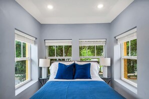 2 Schlafzimmer, Schreibtisch, Bügeleisen/Bügelbrett, WLAN