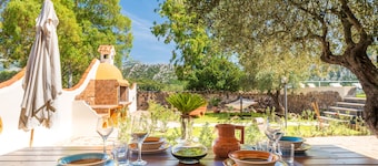 Casa sul Lago con piscina privata, vista lago e montagne e giardino