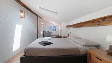 3 chambres, fer et planche Ă repasser, Wi-Fi gratuit, draps fournis