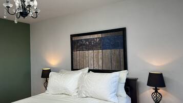 1 bedroom, iron/ironing board, free WiFi, bed sheets