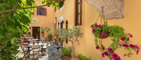 Restauration en plein air