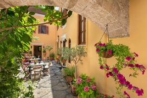 Udendørs spisemuligheder