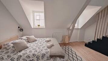 1 bedroom, iron/ironing board, travel crib, free WiFi