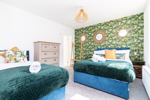 3 間睡房、熨斗/熨衫板、可攜式嬰兒床、Wi-Fi