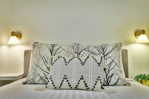 2 Schlafzimmer, BĂŒgeleisen/BĂŒgelbrett, kostenloses WLAN, BettwĂ€sche
