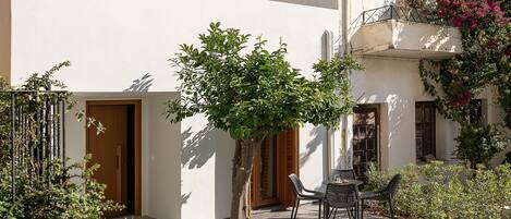 House | Terrace/patio