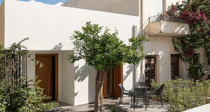 Lofos Casteli Sunlight