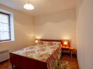 3 bedrooms