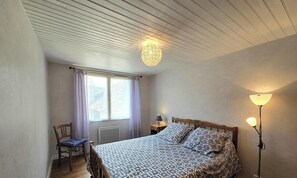 4 bedrooms, WiFi (free)