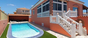 Villa with private pool Sonnenland Villas I