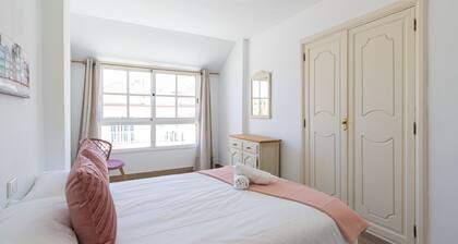 Modern Apartment with pool in El Castillo - Home For Guest