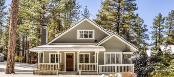 Big Bear Farmhouse With Spa, Gameroom & Pool Table