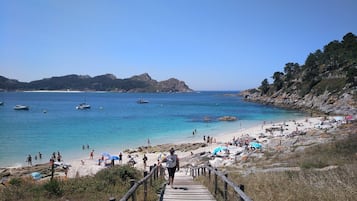 In Strandnähe, Liegestühle