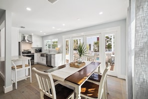 Dining - Seagrove Home, Heated Pool, 6-Passenger LSV, Gas Grill, 3 Adult Bikes and 4-Min (Santa Rosa Beach)