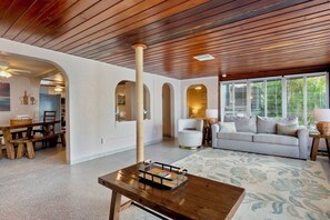 Télévision, espaces bureaux