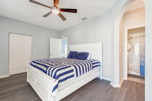 Casa de ciudad, 3 habitaciones | 3 habitaciones, wifi gratis y ropa de cama 