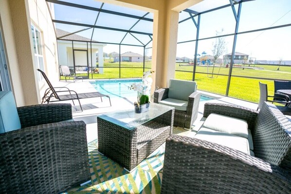 Property grounds - Laurel Estates 278026 5 Bedroom Villa by RedAwning (Davenport)