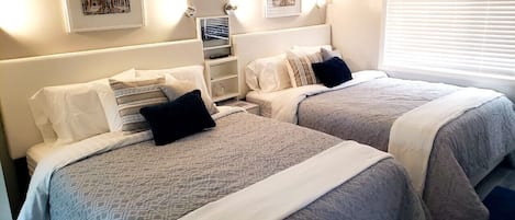 1 quarto, escrivaninha, Wi-Fi (sobretaxa), roupa de cama