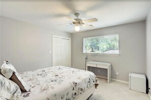 4 bedrooms, in-room safe, iron/ironing board, free WiFi