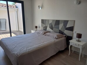 1 habitación, wifi gratis y ropa de cama
