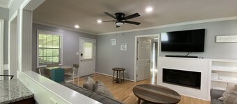 Boat/Trailer Parking • Walk to Harrison Bay State Park • Deck • Pets • Golf/Lake