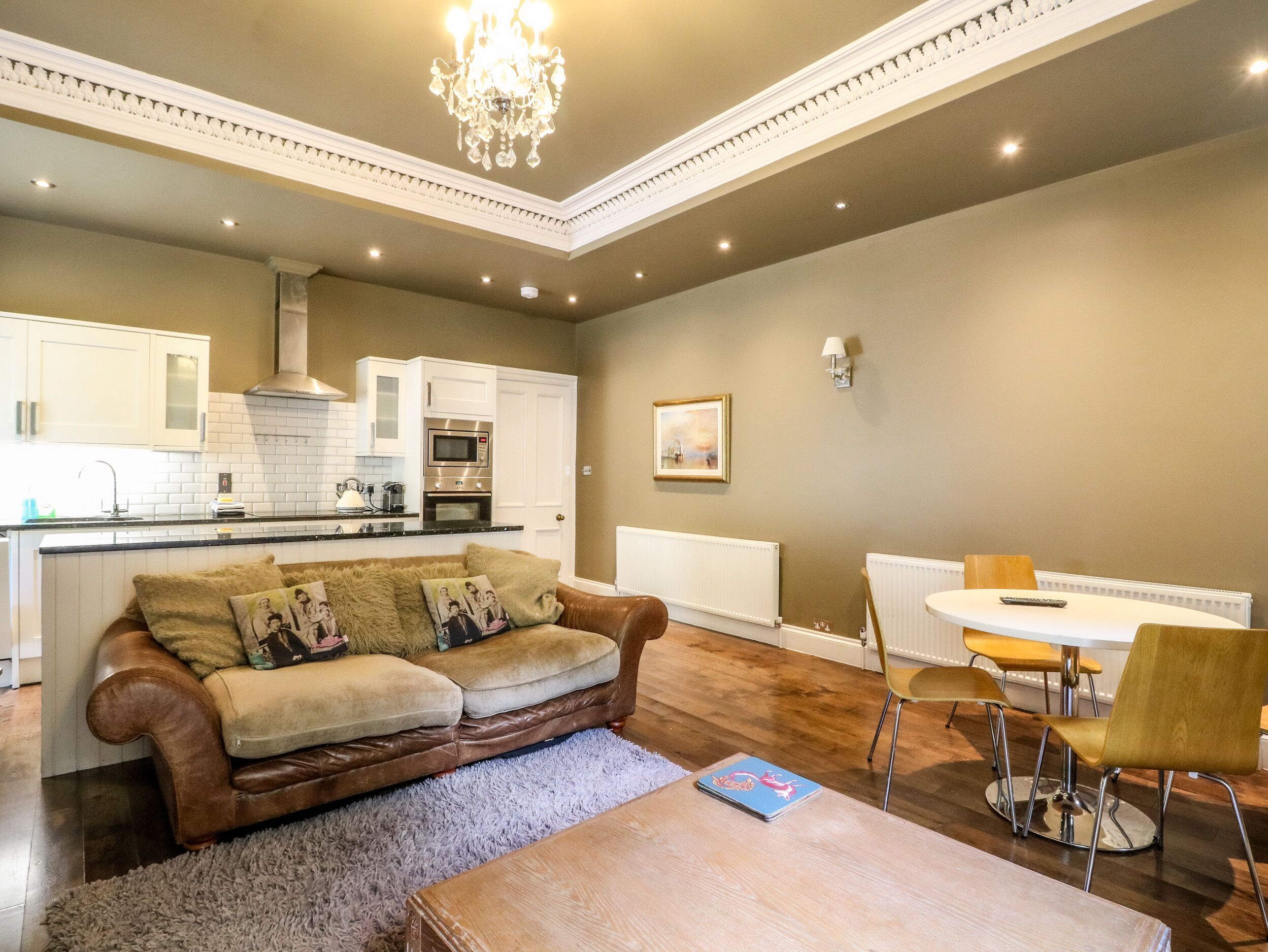 Cottage | Living room