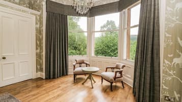Cottage | 10 bedrooms, individually decorated, individually furnished, free WiFi