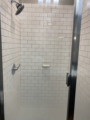 Shower, towels
